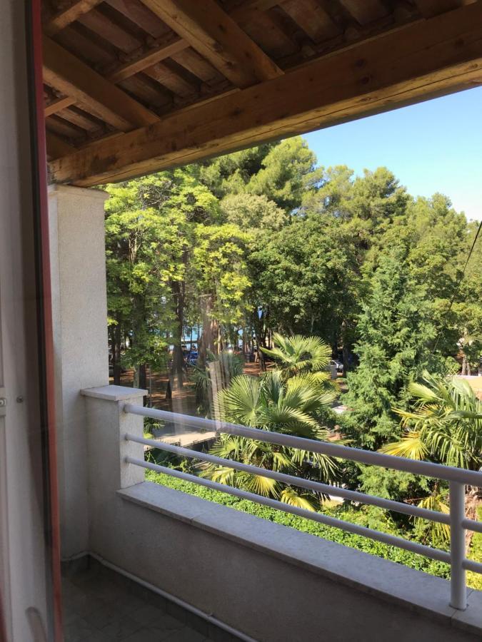 Villa Parenzo 150Mt Dal Mare 8Min Piedi Dal Centro بوريتش المظهر الخارجي الصورة